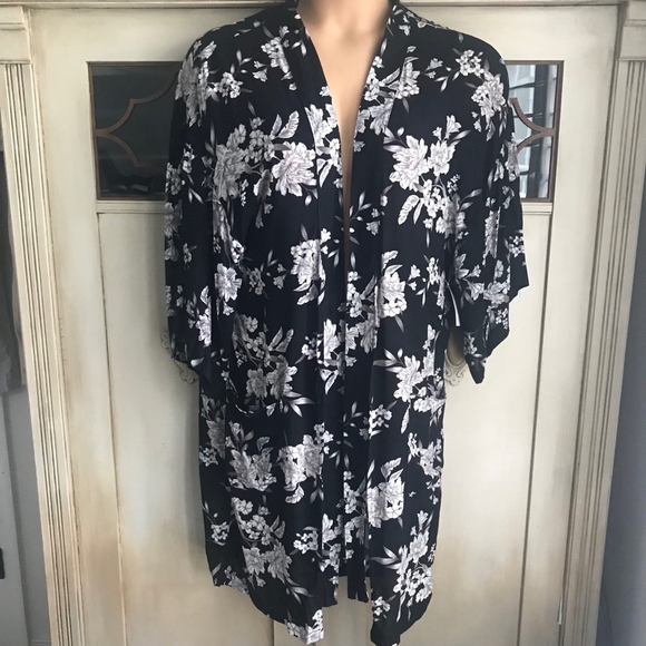 Spiritual Gangster Accessories - EUC Spiritual Gangster Maya Kimono | OS